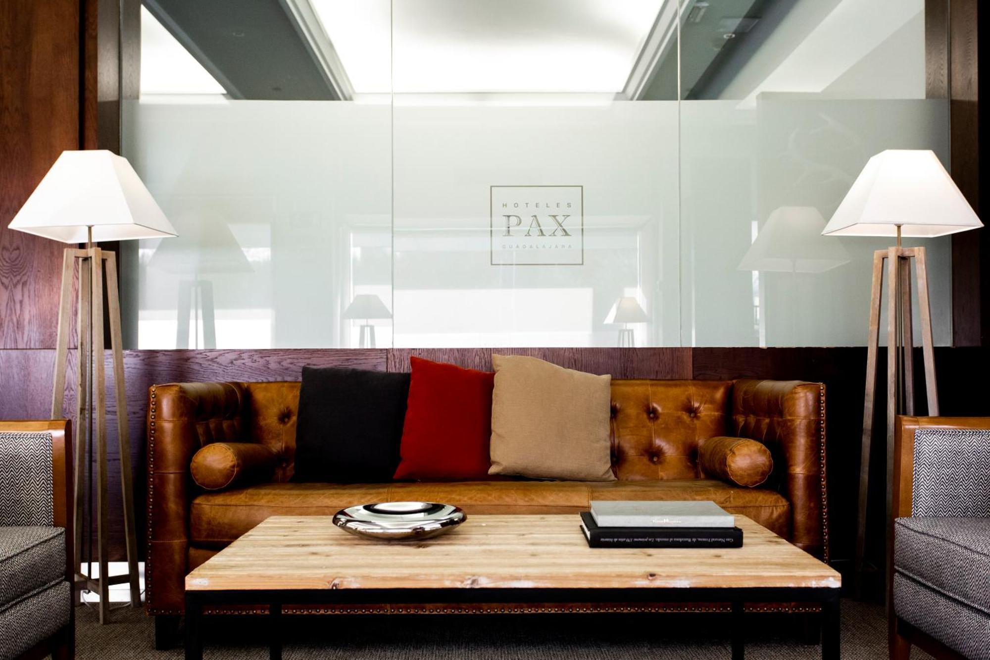 Hotel Pax Guadalajara Eksteriør bilde